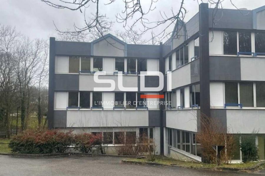 Bureaux A VENDRE - LISSIEU - 315 m²