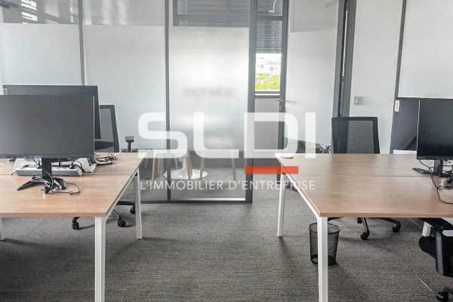 Bureaux A LOUER - LYON - 90 m²