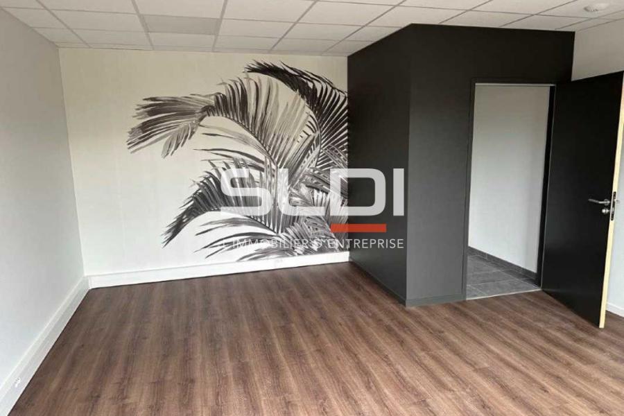 Activités A VENDRE - BOURGOIN JALLIEU - 178 m²