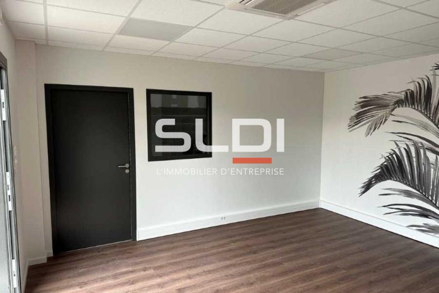 Activités A VENDRE - BOURGOIN JALLIEU - 178 m²