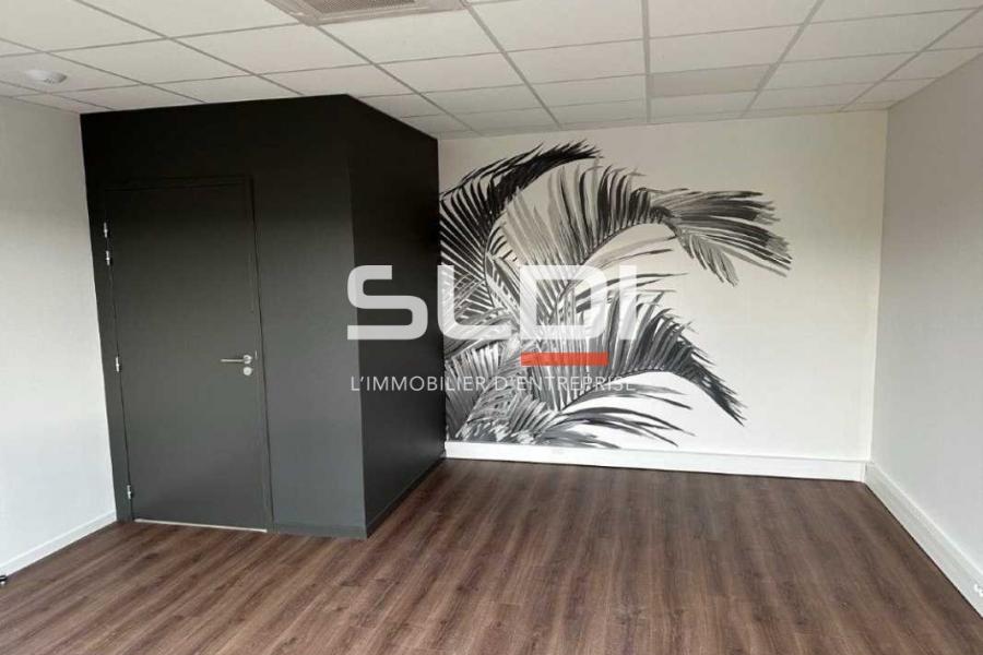 Activités A VENDRE - BOURGOIN JALLIEU - 178 m²