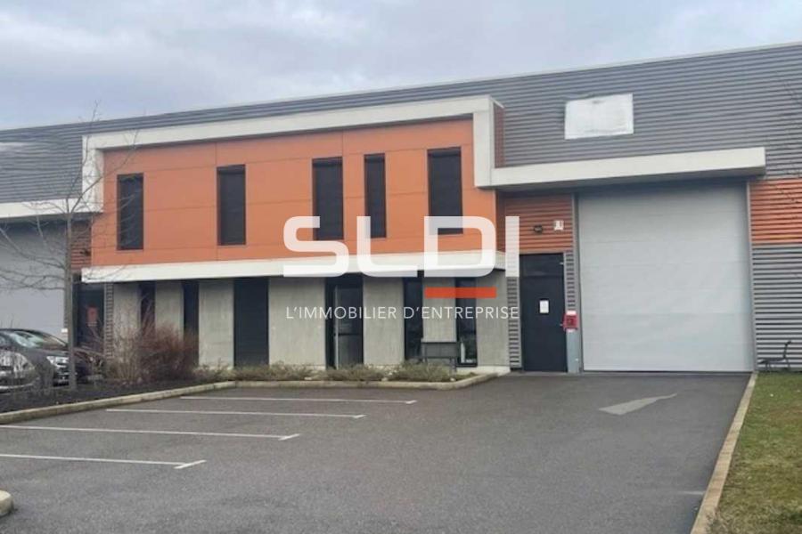 Activités A LOUER - MEYZIEU - 202 m²