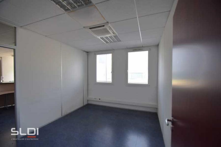 Bureaux A LOUER - VOREPPE - 741 m²