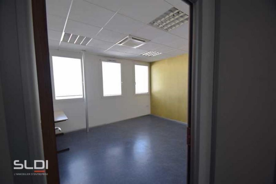 Bureaux A LOUER - VOREPPE - 741 m²