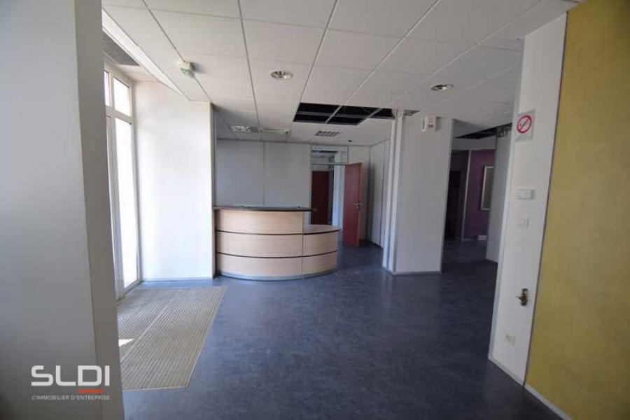 Bureaux A LOUER - VOREPPE - 741 m²