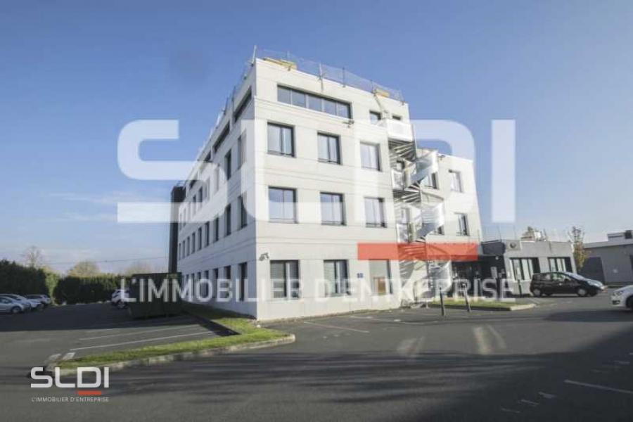 Bureaux A LOUER - VILLEFRANCHE SUR SAONE - 557 m²