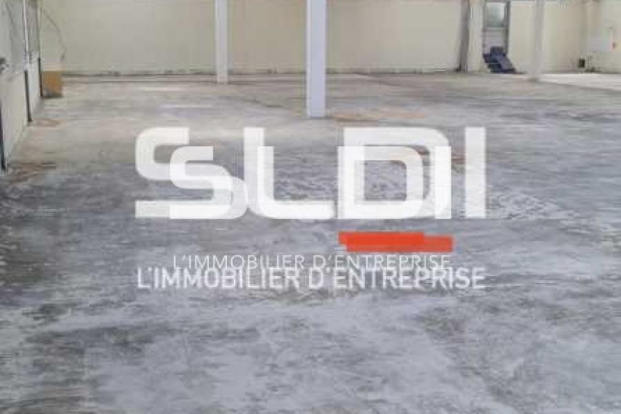 Activités A LOUER - SAINT ETIENNE - 1 071 m²