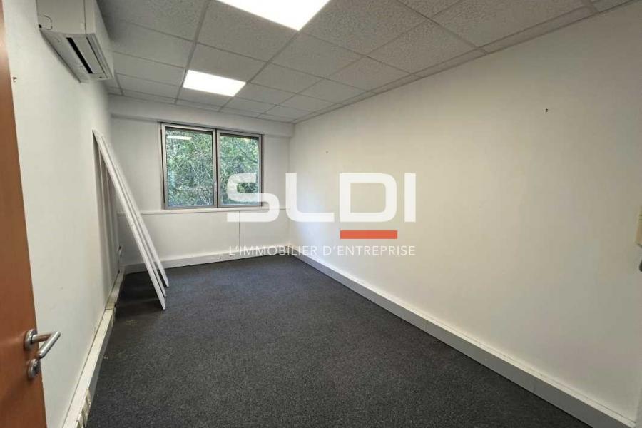 Bureaux A LOUER - ECULLY - 318 m²