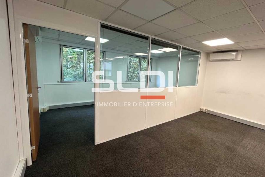 Bureaux A LOUER - ECULLY - 318 m²