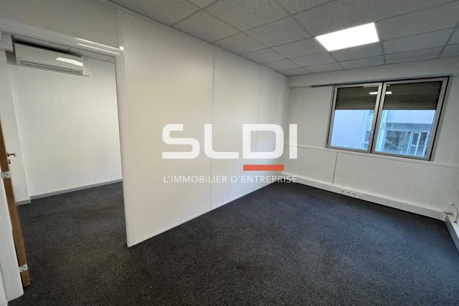 Bureaux A LOUER - ECULLY - 318 m²